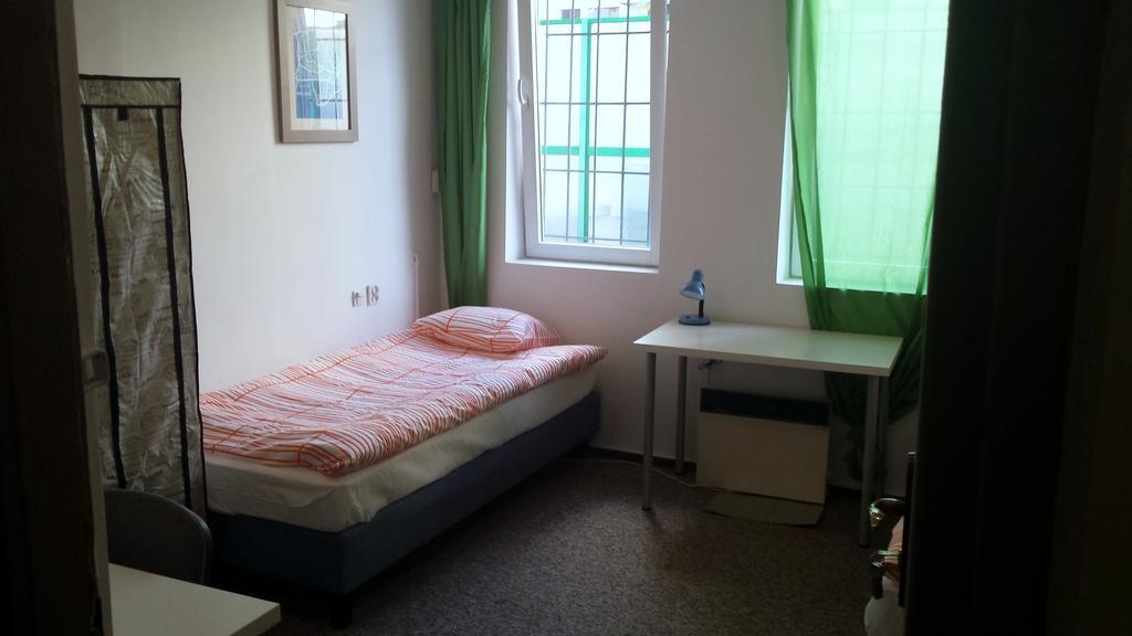 Erasmus House Hostel Warsaw Phòng bức ảnh
