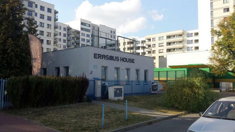 Erasmus House Hostel Warsaw Ngoại thất bức ảnh